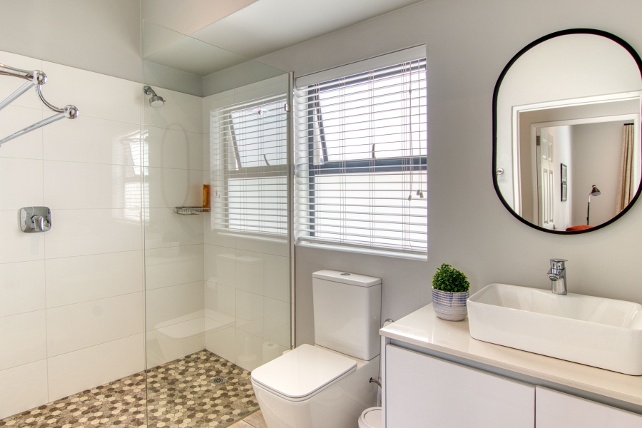 3 Bedroom Property for Sale in Kelderhof Country Village Western Cape